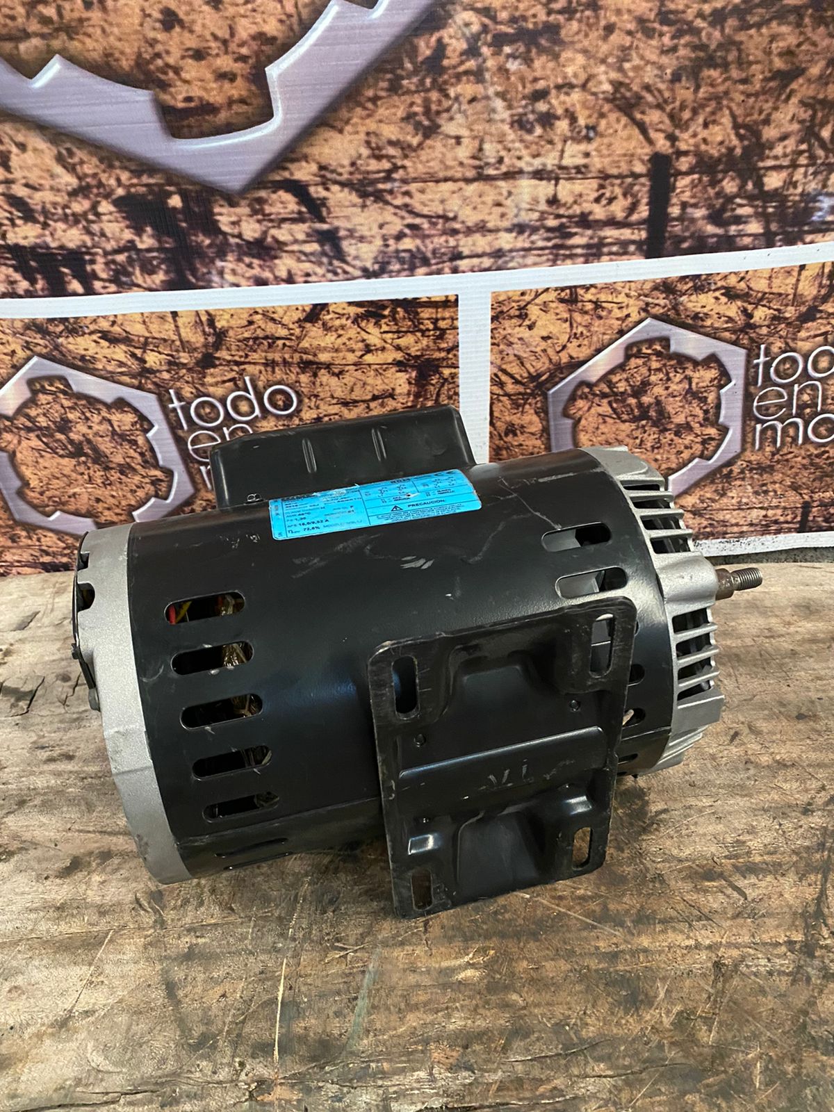 videos/BS004-motor_electrico__1.5_hp__3518_rpm_110-220_v_monofasico-3jpg