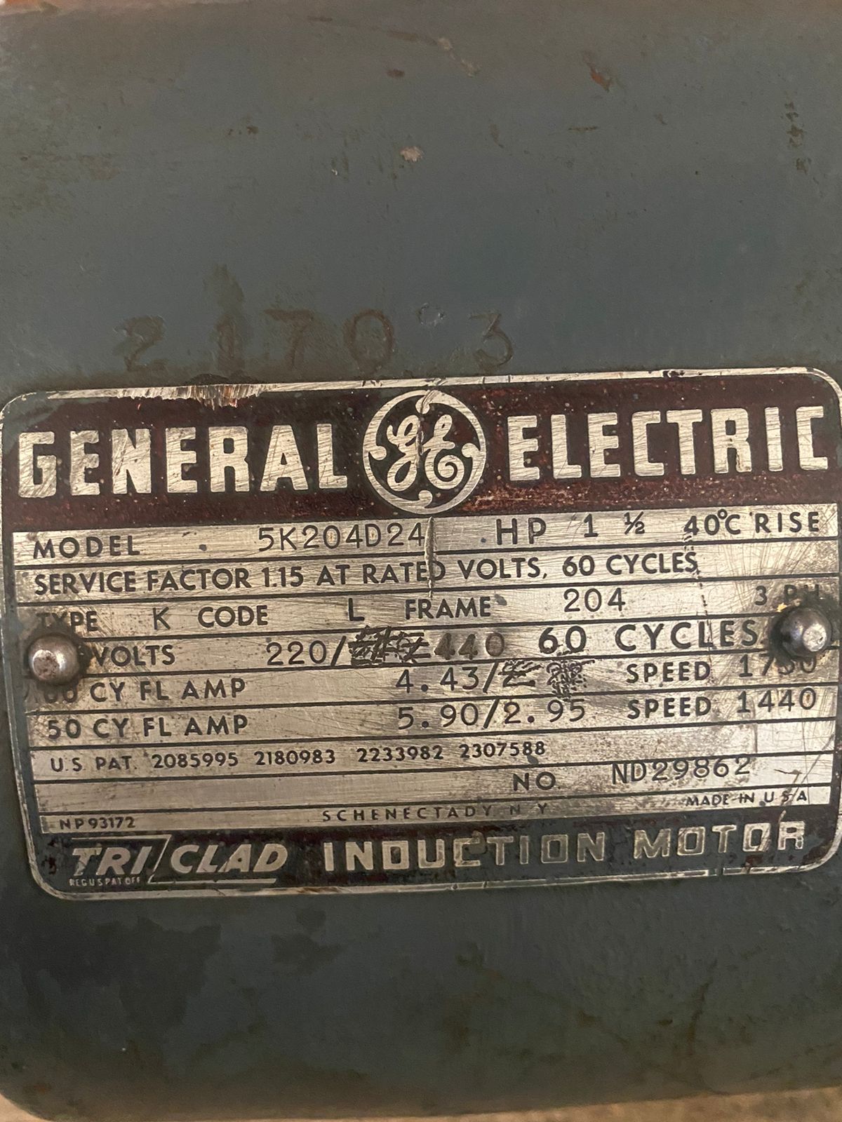 videos/BS062-motor_electrico_general_electric__1_1-2_hp__220-440_volts-3jpg